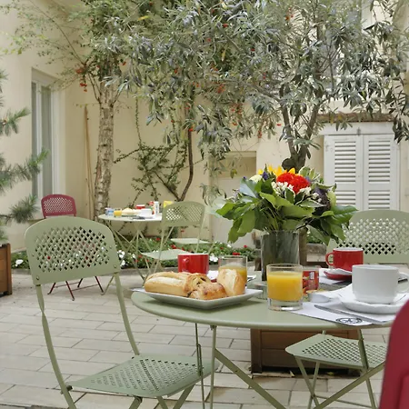 Hotel Lecourbe, Tour Eiffel 3*