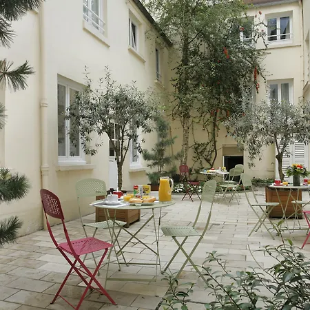 Hotel Lecourbe, Tour Eiffel