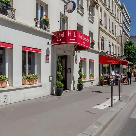 Lecourbe, Tour Eiffel Hotel 3*
