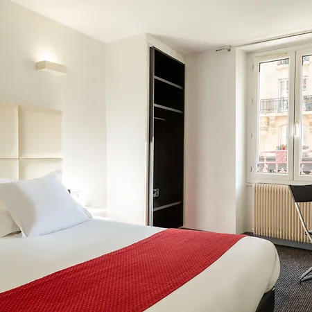 Lecourbe, Tour Eiffel Hotel Parigi