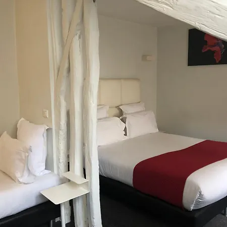 Hotel Lecourbe, Tour Eiffel 3*