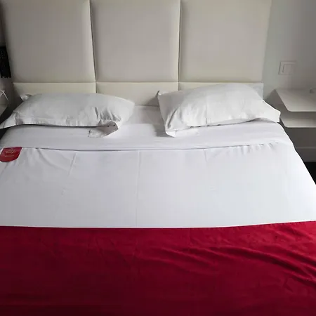 Hotel Lecourbe, Tour Eiffel