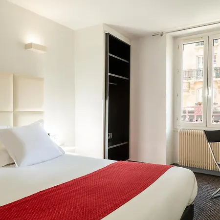Hotel Lecourbe, Tour Eiffel