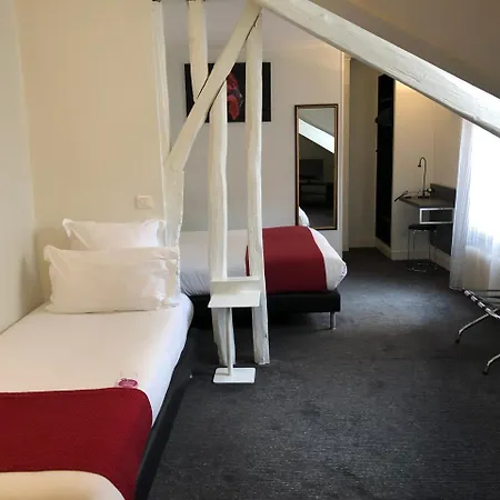 Hotel Lecourbe, Tour Eiffel 3*