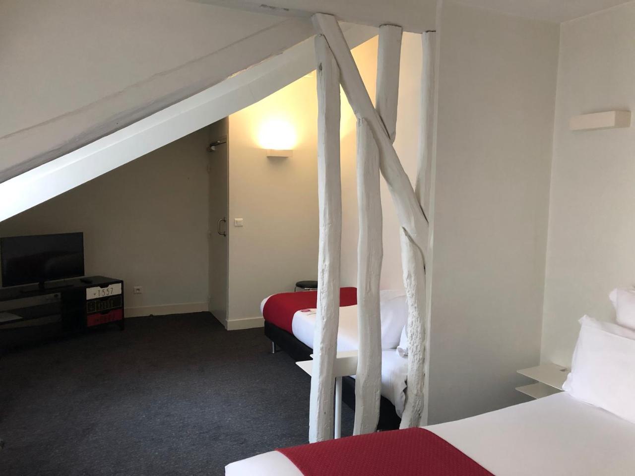 The Originals City, Lecourbe, Tour Eiffel 3* Parigi